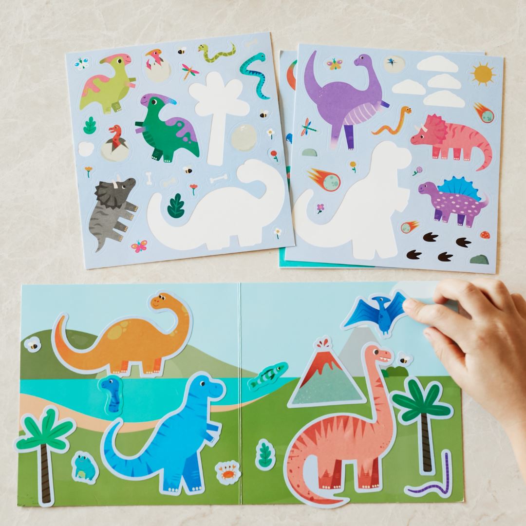 Reusable Sticker Set: Dinosaurs - Tak Çıkar Çıkartma Oyunu moritoys 